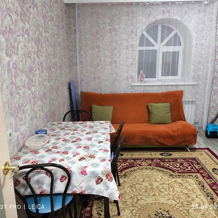 Уютная Квартира Комфорт Класса76 Astaná Exterior foto