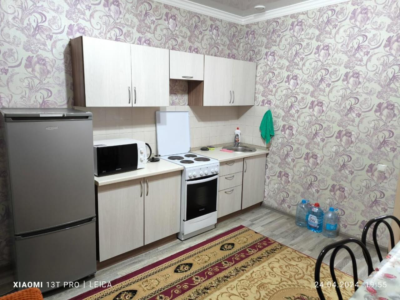 Уютная Квартира Комфорт Класса76 Astaná Exterior foto